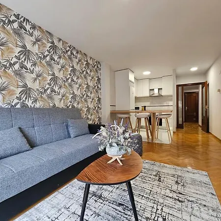 627a Moderno Apto Centro * Овьедо
